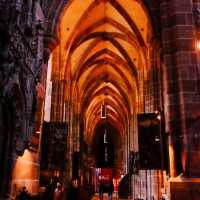 ⛪ Nuremberg Frauenkirche – Gothic Beauty in the Heart of the City