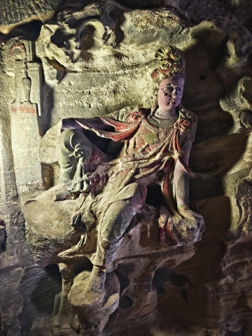 陝西｜清涼山萬佛洞萬尊佛像震撼人心｜Trip.com 延安
