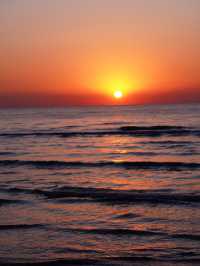 在阿那亞，我被一場日出灌醉