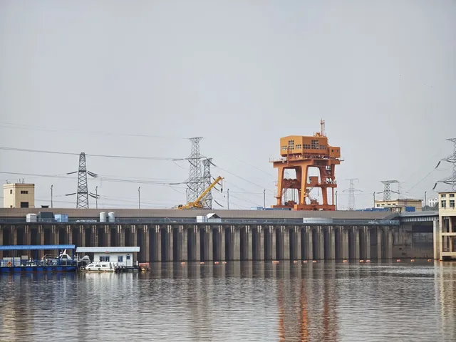 冬季蘭州旅遊|石窟中的百科全書|炳靈寺 冬季蘭州旅遊|石窟中的百科全書|炳靈寺