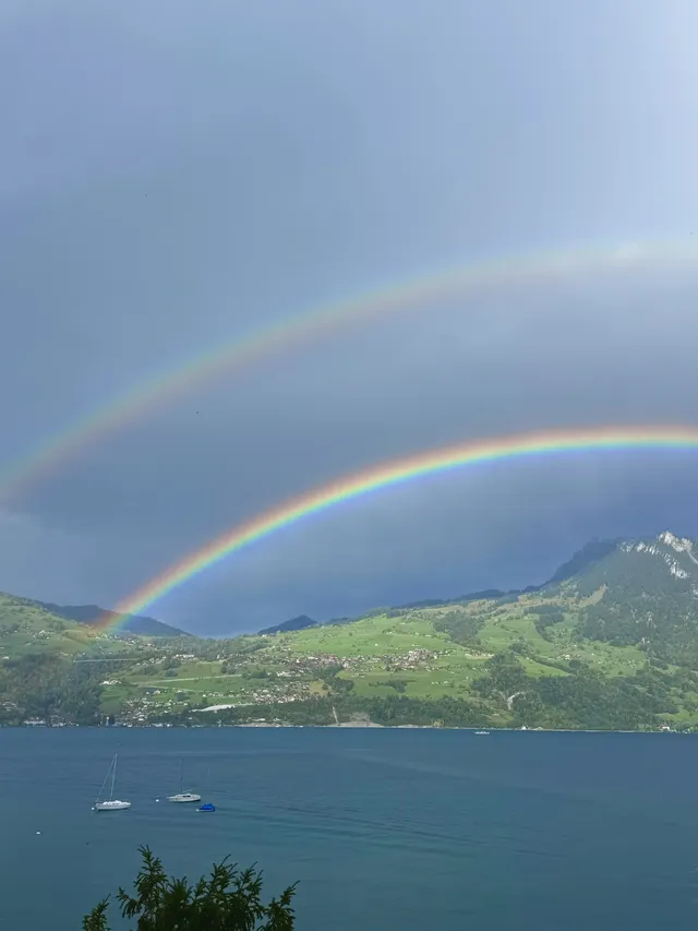 瑞士因特拉肯first山&圖恩湖兩日遊記