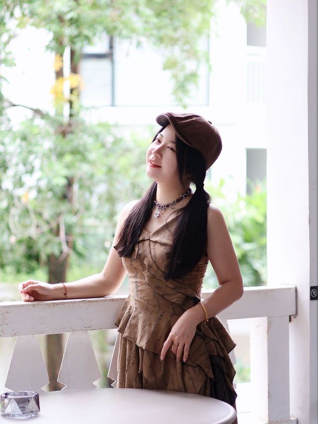 全江景房+星空浴缸睡在西雙版納瀾滄江上~