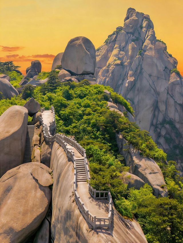 不想假期人擠人?直接衝安徽天柱山就對了! 不想假期人擠人?直接衝安徽天柱山就對了!