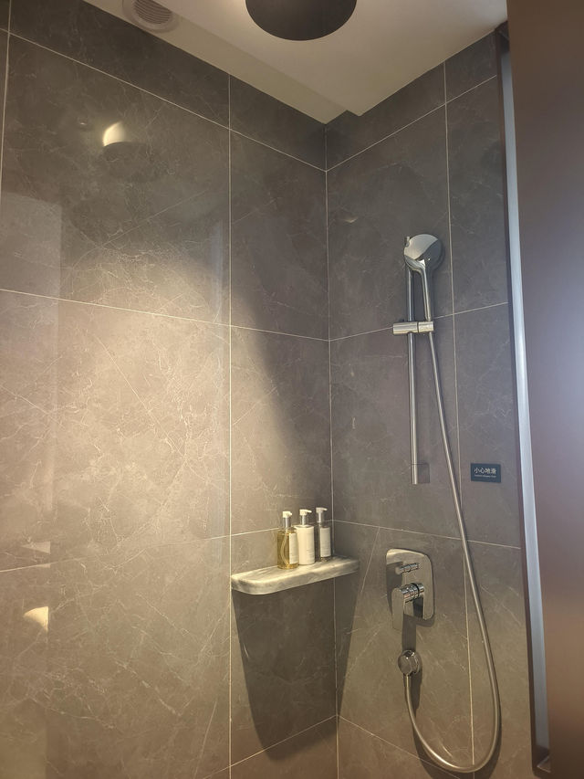 洲際假日酒店重磅開業，8分鐘直達樂園+親子buff疊滿