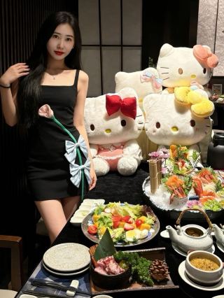 This feels like one of the most beautiful restaurants in Xiamen right now!!!