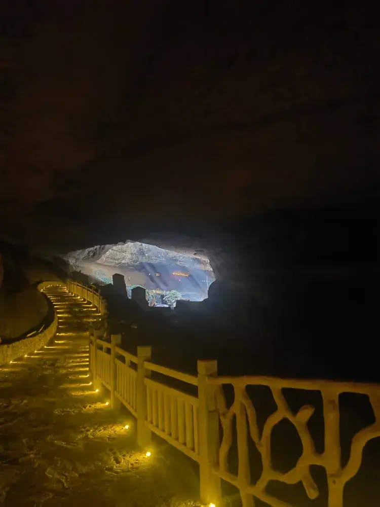 魔眼天宮·地心秘境的槳板奇幻之旅