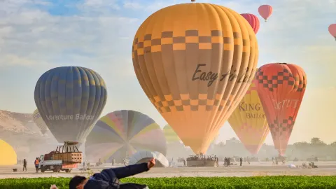 Egypt hot air balloon vs Turkey hot air balloon, is it really worth it? — traveler post in Luxor