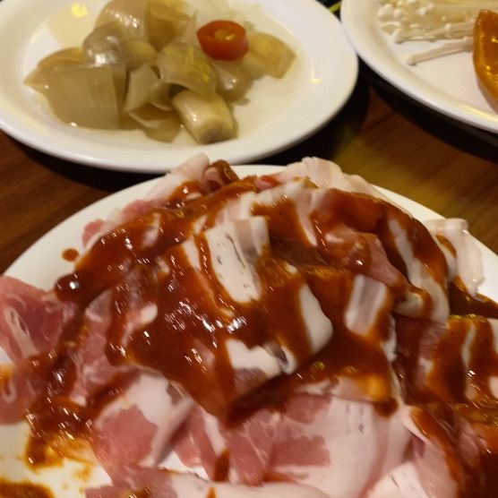 KBBQ ปิ้งย่างสไตล์เกาหลี ย่านรัชดา