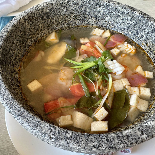Phuket Sea Salt餐廳 食碧海藍天無敵景