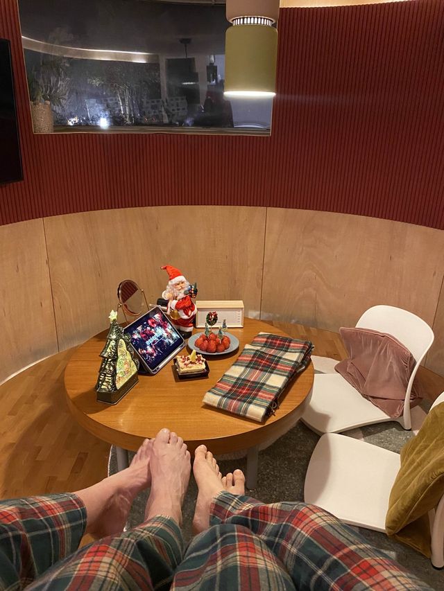 라운드형태의 감각적인 인테리어가 돋보이는 홍천숙소