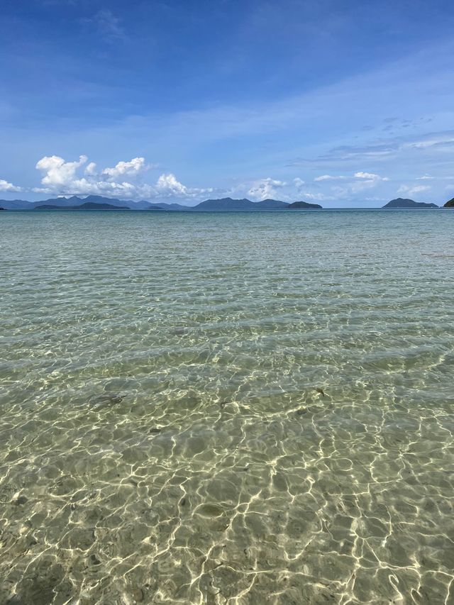 หาดสวย น้ำใส พักใจที่เกาะหมาก