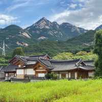 北漢山の麓の韓屋カフェ