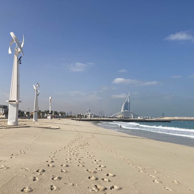 White sandy beach walks 🌊🌊🌊