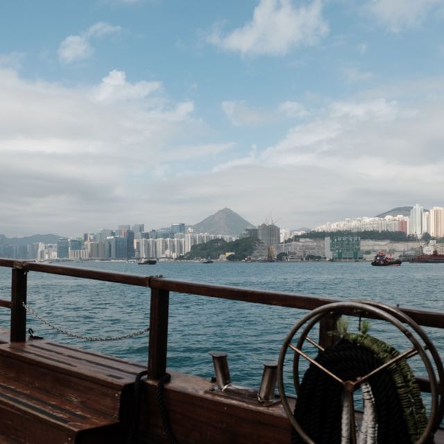 香港｜欣賞維港景色《張保仔帆船》⛵️