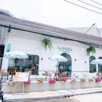 คาเฟ่เปิดใหม่ เขาหลัก พังงา La Malila Café 