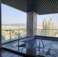 🏨석촌호수뷰 수영장 맛집 “소피텔 앰배서더”