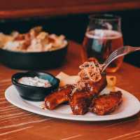 香港堅尼地城懷舊美式餐廳 Pizza & Beer
