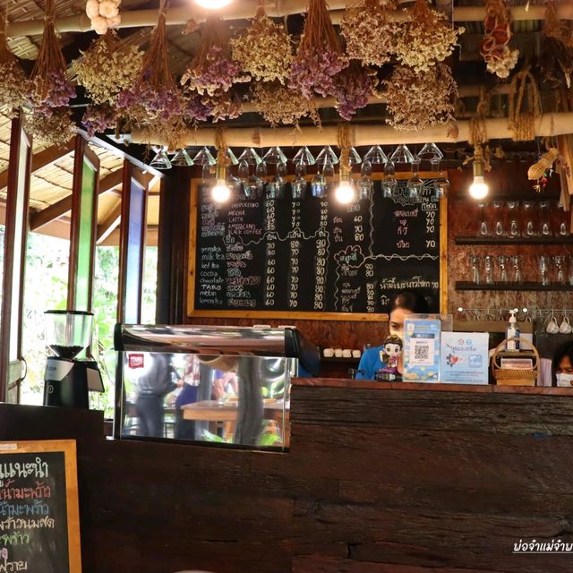 กรีนเนอรี่ คาเฟ่ @อัมพวา