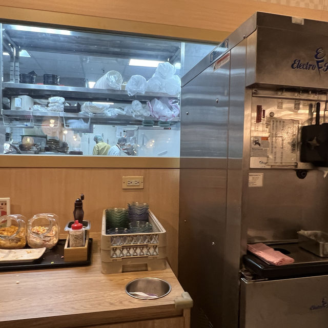新北土城-日式定食搭吃到飽的自助吧 也太佛心了吧