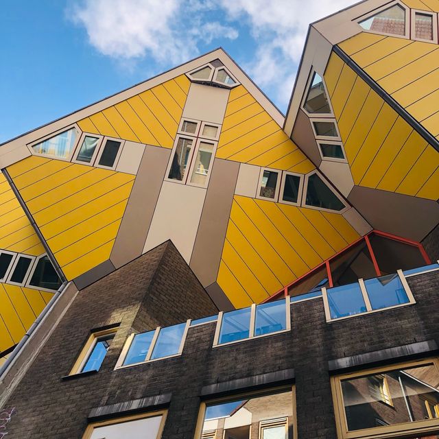 荷蘭🇳🇱鹿特丹 Rotterdam ⬜️🟨可愛立體方塊屋Cube Houses Kijk-Kubus