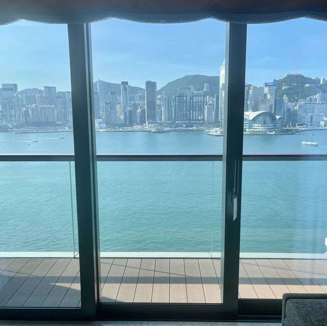 五星體驗，吹住海風，享受無敵維港美景