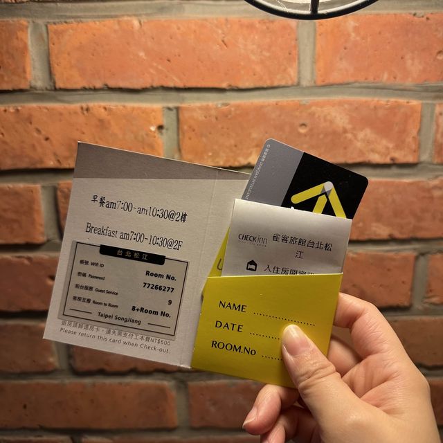 美式街頭風與現代工業風的結合！雀客旅館台北松江店！