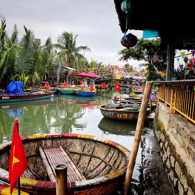 Coconut Boat Experienced in Hoi An 