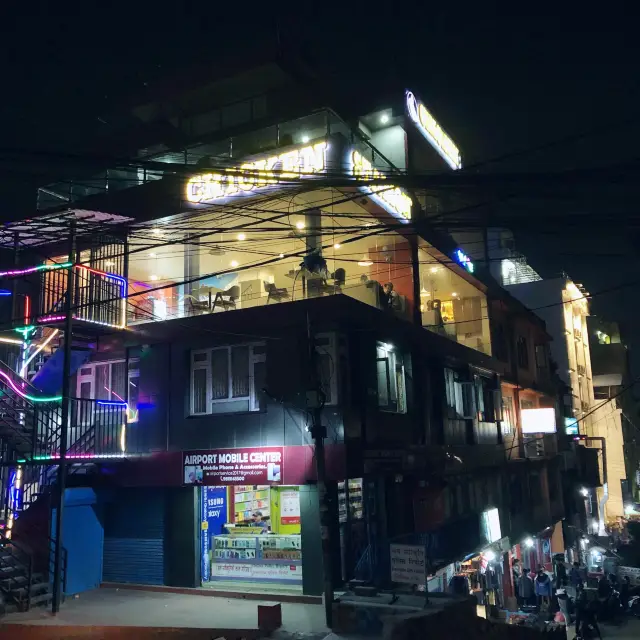 カトマンズのおすすめAirport Chicken Station！