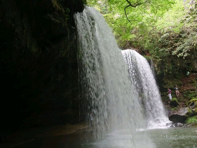 【熊本】滝の裏側に行ける！鍋ヶ滝