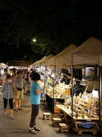 CICADA MARKET ตลาดนัดกลางคืนชื่อดั​งของหัวหิน