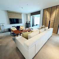 Horizon Junior Suite at Shangri-La 🇸🇬