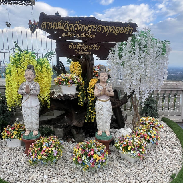ขอพรหลวงพ่อทันใจ 🙏วัดพระธาตุดอยคำ