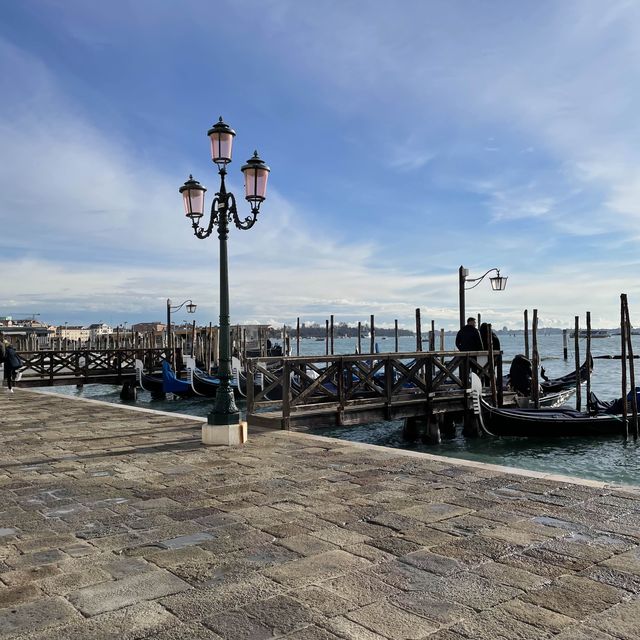 The Must Visit and Must Do in Venice