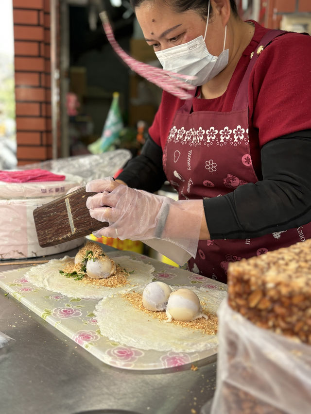 ช้อป ชิม และชมเสน่ห์ที่ตราตรึงที่ Daxi Old Street