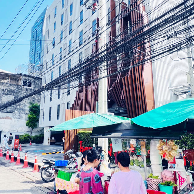 🇹🇭 How to go to lyf Sukhumvit