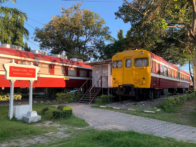 สถานีรถไฟหัวหิน Landmark ที่ไม่ควรพลาด!!!