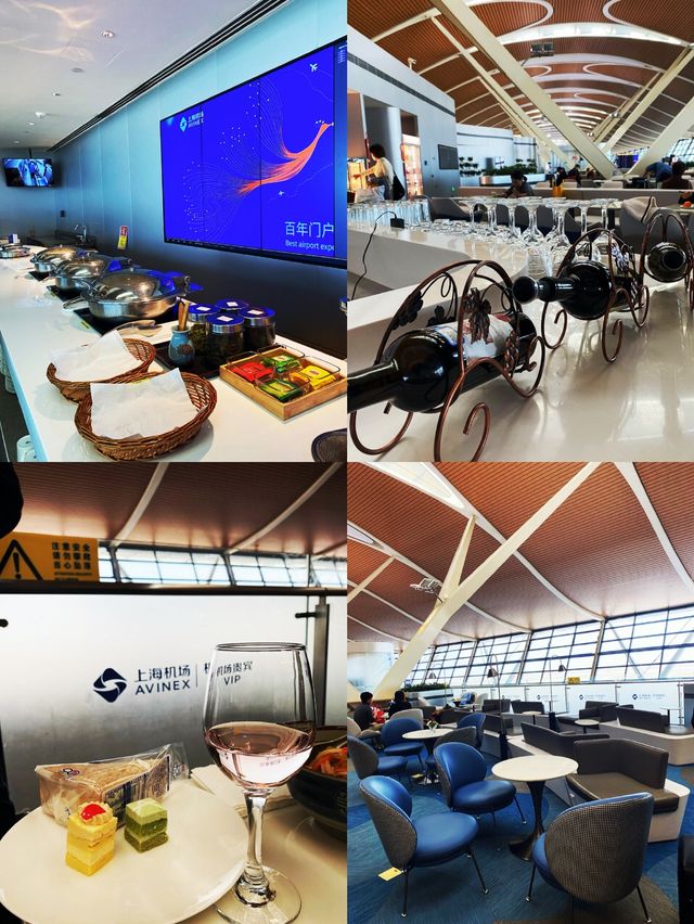 VIP lounge in Shanghai Pudong Airport 🥘