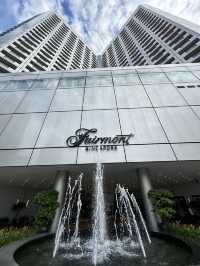 Fairmont Singapore Signature Suite