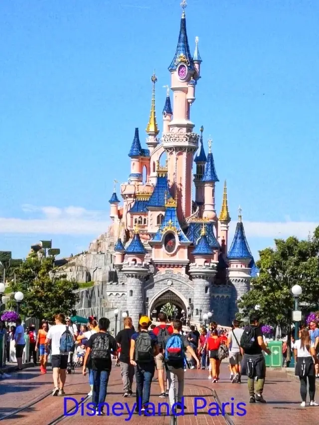 พามาเที่ยวDisneyland Paris