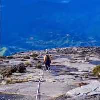 Climbing Mount Kinabalu 🇲🇾🥾⛰️