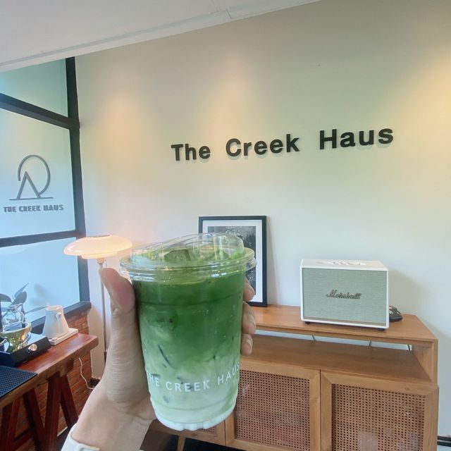 คาเฟ่ The creek haus 