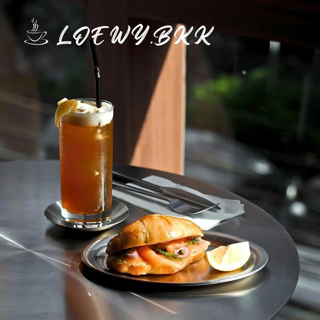 🫓 LOEWY.BKK คาเฟ่สไตล์เกาหลี
