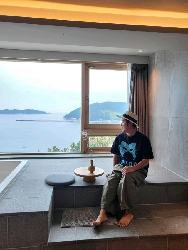 오션뷰 인피니티풀과 객실스파가 멋진 거제숙소