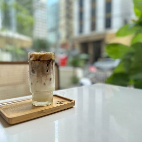 ☕️ 다낭 미케비치 근처 감성 카페