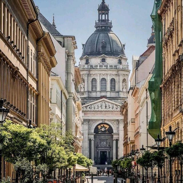 Budapest: The Bridge of Dreams 🌟🌉