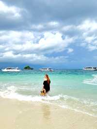 A Gorgeous & Tiny Island Near Phuket 🏖️🇹🇭