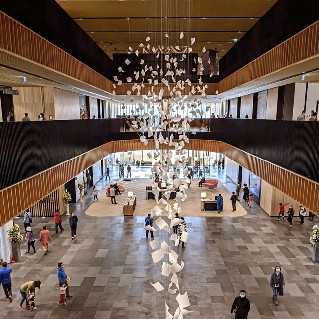 台南-沙龍級別的絕美圖書館：台南新總圖