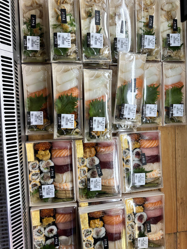 พาตะลุยชิมปลาสดๆ ที่ตลาดปลาในไทเป 🤩🐠