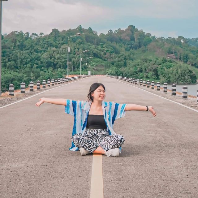 ชมวิวที่อ่างเก็บน้ำหาดส้มแป้น@ระนอง