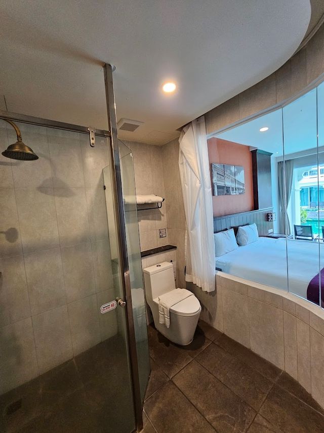 📍 Supicha Pool Access Hotel